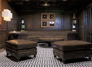 Интерьер сигарной комнаты в частном доме