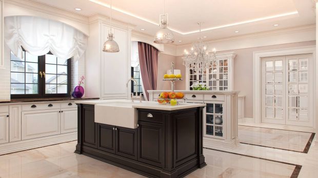 Организация хранения в  изолированной кухне