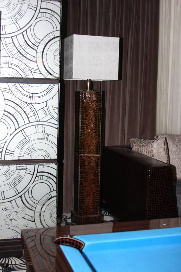 Мебель с кожаной отделкой