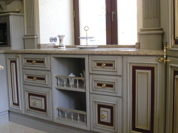 Меблировка интерьера кухни