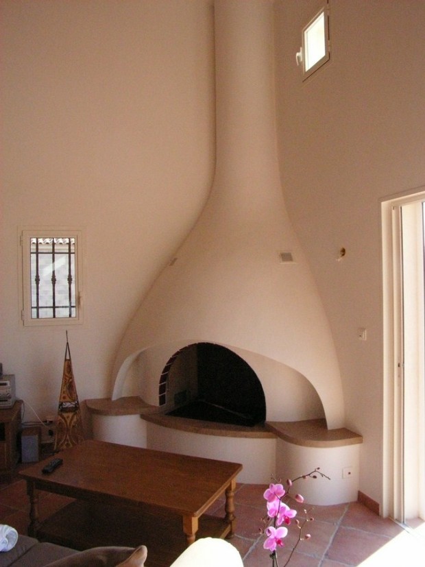 Угловой камин