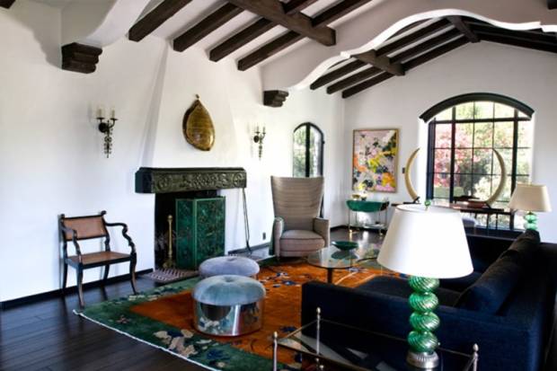 Антикварные вещи в интерьере