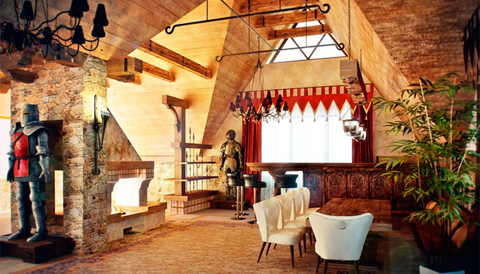 Отделка замкового интерьера