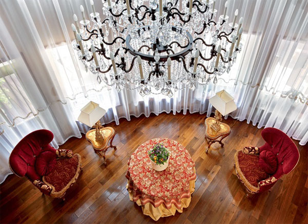 Элитный паркет в гостиной